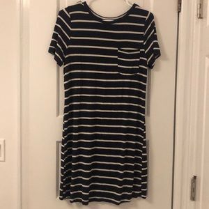 Abercrombie Stripped Navy T-shirt dress